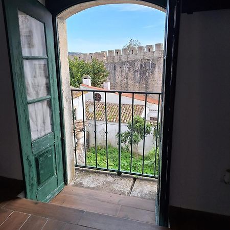 Lovin Book Guesthouse Óbidos Buitenkant foto