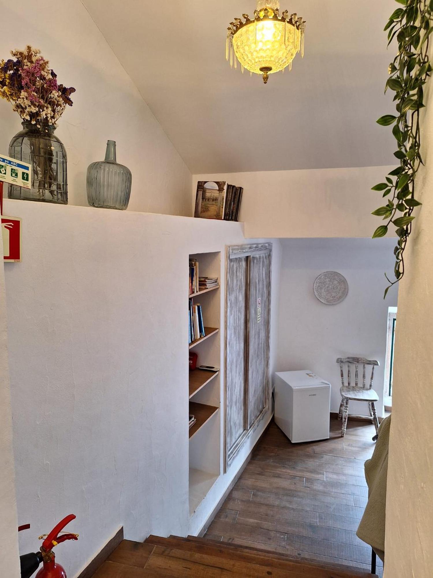 Lovin Book Guesthouse Óbidos Buitenkant foto
